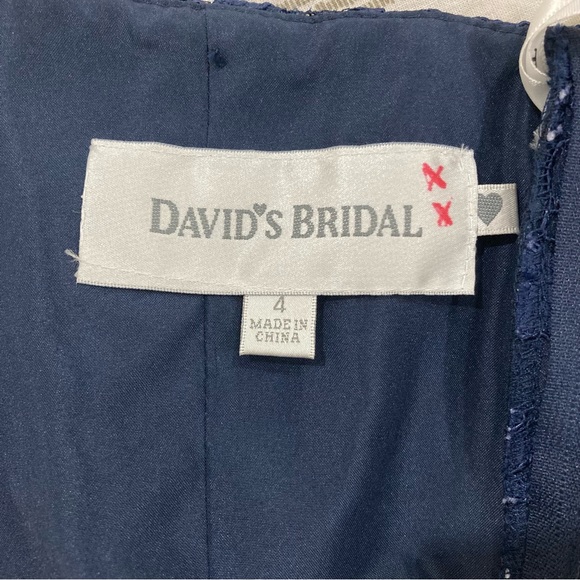 David’s Bridal navy lace gown size 4 - Picture 14 of 15
